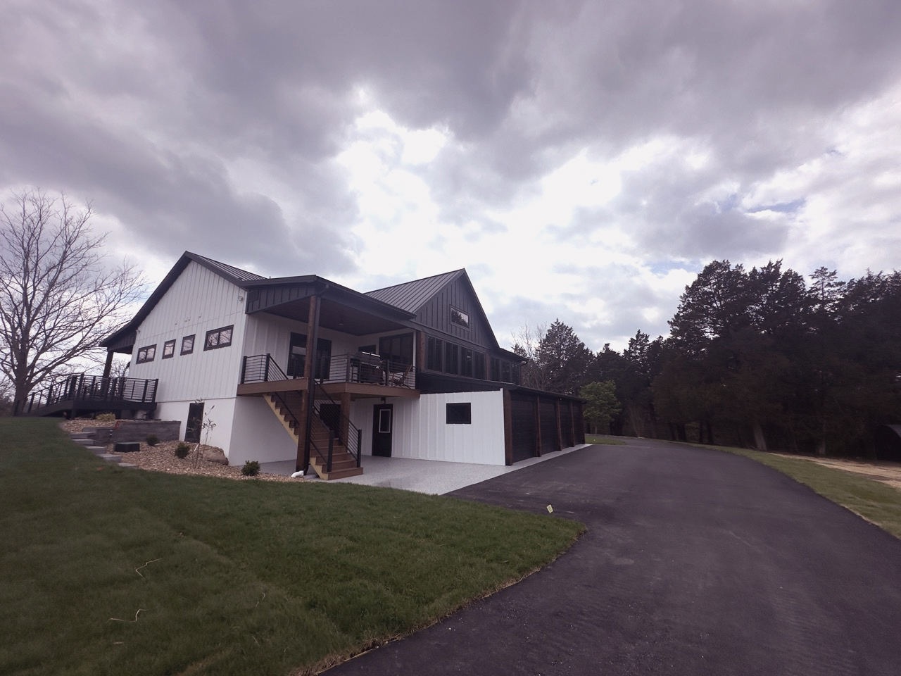 farmhouse65 Outside back full